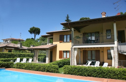 Moniga del Garda Apartment | Apartment First Floor