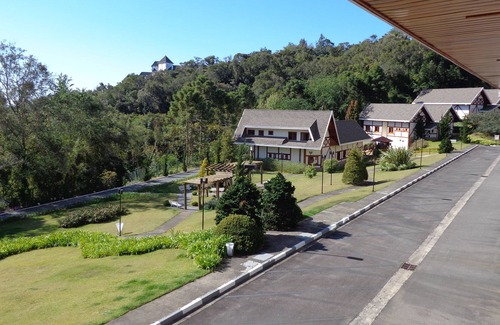 Vila Poran Apartment | Apartment (flat) luxury in Campos Do Jordao