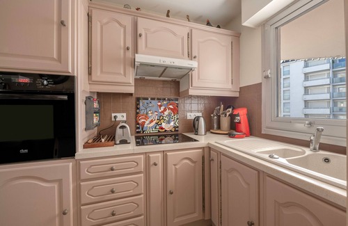 Le Pouliguen Apartment | Apartment for 4 in Le Pouliguen, with balcony