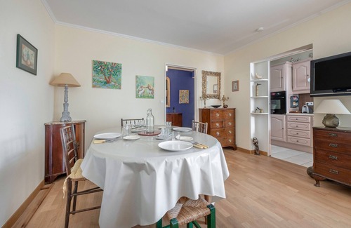 Le Pouliguen Apartment | Apartment for 4 in Le Pouliguen, with balcony
