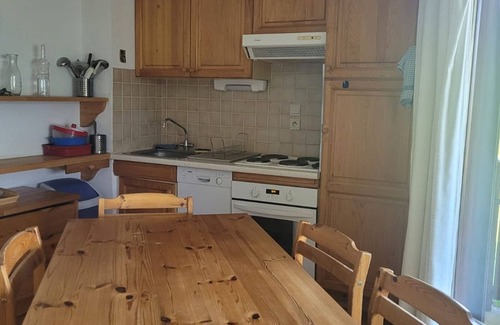 Crest-Voland Apartment | Apartment for 6, 2 beds, Crest-Voland, near slopes and shops
