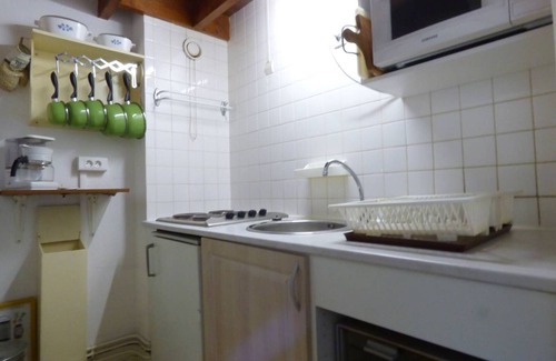 Arette Apartment | Apartment for 6, direct slope access, balcony, elevator