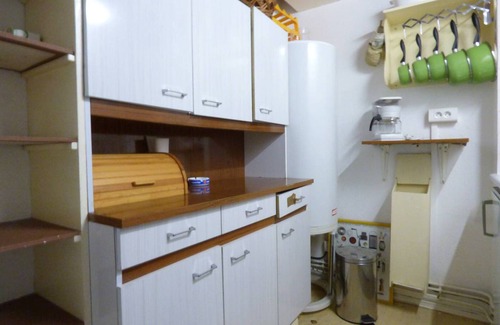 Arette Apartment | Apartment for 6, direct slope access, balcony, elevator