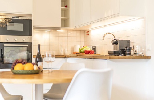 Verdizela Apartment | Apartment for 6, in Aroeira Golf Resort, 4 km from the beach and 30 from Lisbon