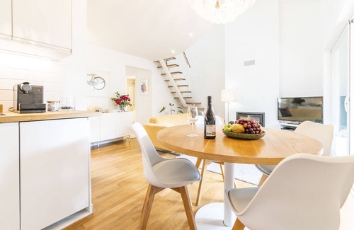 Verdizela Apartment | Apartment for 6, in Aroeira Golf Resort, 4 km from the beach and 30 from Lisbon