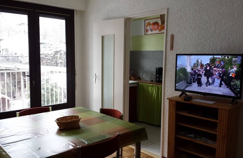 Ax-les-Thermes Apartment | Apartment for curists or holidaymakers near the spa and resorts