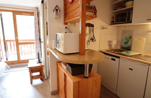 Areches Apartment | Apartment for 5 with pool, balcony, close to ski and village