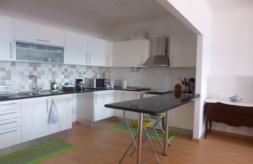 Sesimbra Apartment | apartment for holidays "casa do mastro"