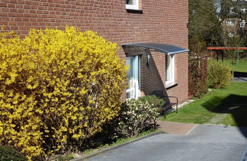 Bottrop Apartment | Apartment for up to 4 people in a central location with private parking