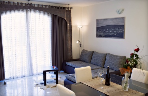 Sibenik Apartment | Apartment Fortuna Zlarin