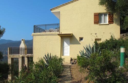 Partinello Apartment | Apartment Fougère by Interhome