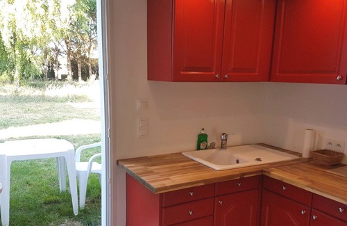 Razac-sur-l'Isle Apartment | Apartment