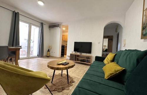 Maini Apartment | Apartment Garden