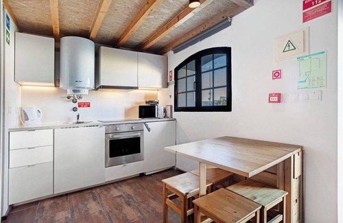 Baleal Apartment | Apartment 'Garden Studio 2' with Sea View, Shared Terrace and Wi-Fi