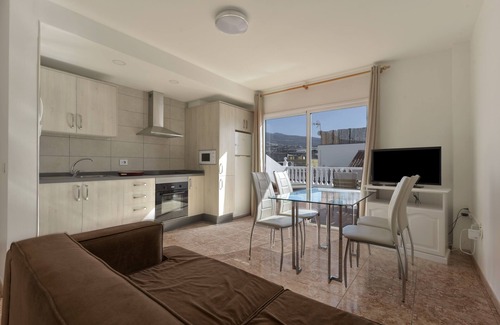Playa San Juan Apartment | Apartment “Gaviota” in Playa San Juan close to the Beach with Sea View