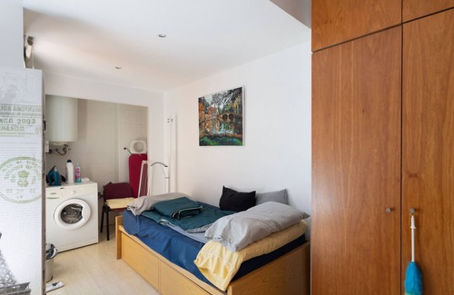 Mataro Apartment | Apartment 'Gesmark' with Wi-Fi and Air Conditioning