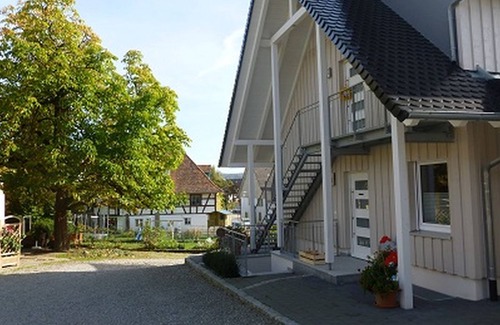 Salem Apartment | Apartment 'Golden Delicious' with Shared Terrace, Shared Garden and Wi-Fi