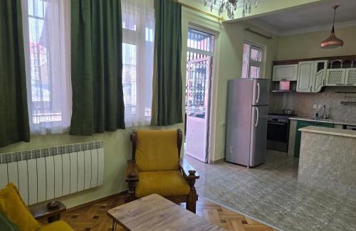 Old Boulevard Apartment | Apartment Gorgiladze