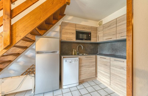 Villard-Reculas Apartment | Apartment 'Granges 35' with Mountain View and Balcony