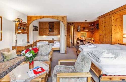 Meierhof Apartment | Apartment Guardaval - Utoring-33 by Interhome