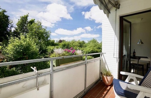 Gluecksburg Apartment | Apartment happiness moment