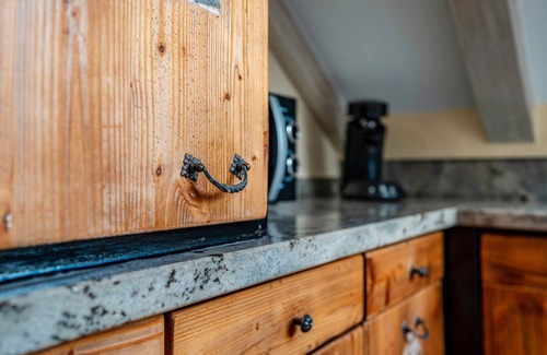 Lossburg Apartment | Apartment 'Hasenauer' with Balcony and Wi-Fi