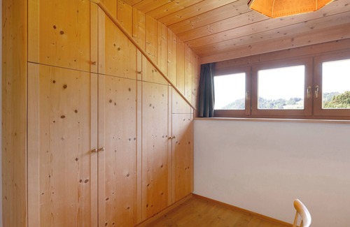 Renon Apartment | Apartment 'Himmelschlüssel' with Mountain View, Shared Garden and Wi-Fi