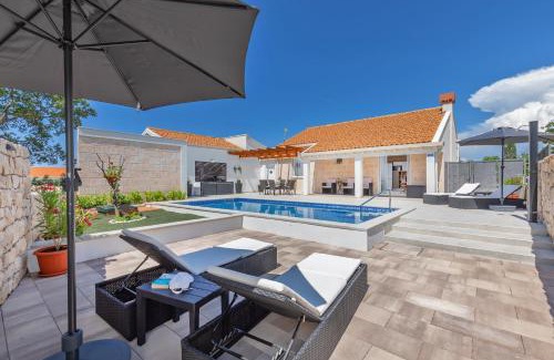 Cilipi Villa | Apartment Holiday home DoMa, Čilipi near Dubrovnik