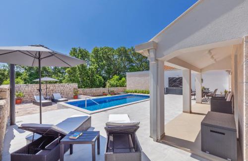Cilipi Villa | Apartment Holiday home DoMa, Čilipi near Dubrovnik