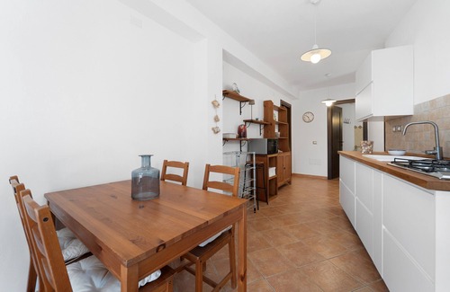Porto Pino Apartment | Apartment 'I Lentischi' with Sea View, Wi-Fi and Air Conditioning