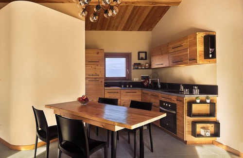Barge Other | Apartment IL FRUTTETO, in farmhouse at the foot of Monviso with wellness area