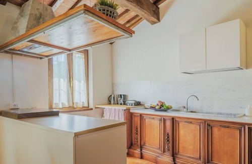 Ortonovo Apartment | Apartment Il Borgo in Castelnuovo Magra - 3 persons, 2 bedrooms