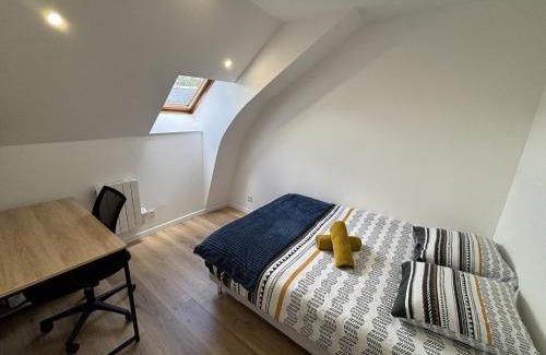 Ecommoy Apartment | Apartment in Écommoy near Le Mans Circuit