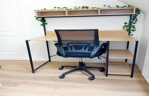 Ecommoy Apartment | Apartment in Écommoy near Le Mans Circuit