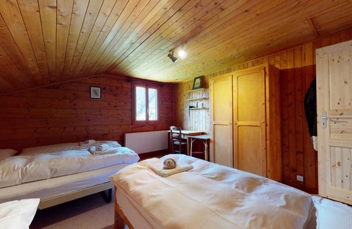 Evolene Apartment | Apartment in a chalet in Evolene family friendly and cosy