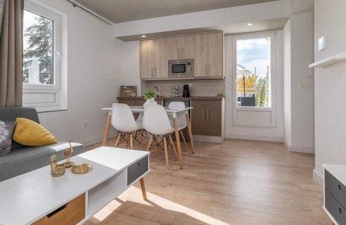 Cervantes Apartment | Apartment in a restored mansion in Granada.