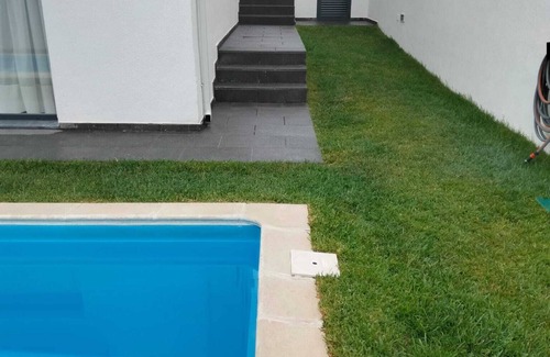 Linda-a-Pastora House | Apartment in a villa with pool