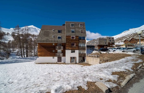 Allos Apartment | Apartment in Allos with Stunning Mountain Views