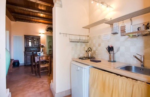 San Savino Apartment | Apartment in Ascoli near Mountains