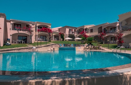 Badesi Apartment | Apartment in Badus with communal Pool