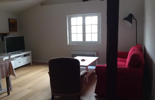 Sare Apartment | Apartment in Basque house