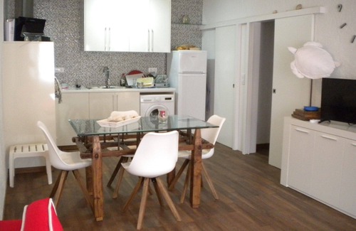 L'Escala Apartment | APARTMENT IN BEACH EDGE WITH SEA VIEW