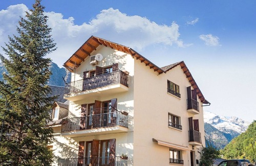 Boi Apartment | Apartment in Boí near Ski Slopes