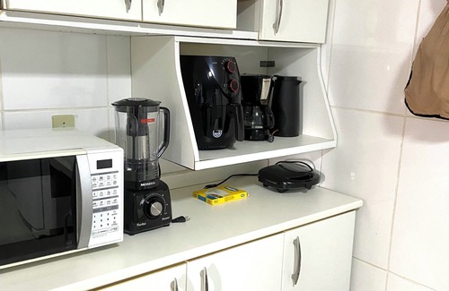 Centro Apartment | Apartment in the center of Guarapari! Close to everything!