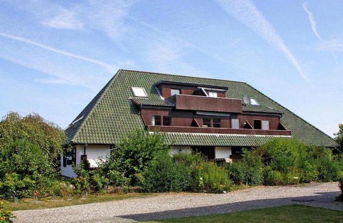 Stinteck Apartment | Apartment in Büsum with a shared indoor pool