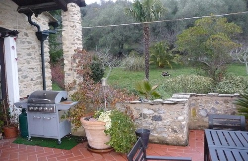 Casanova Lerrone Apartment | Apartment in castle-like country house (Rustico)