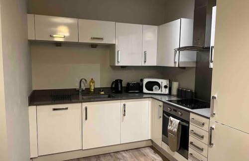 Gillingham Apartment | Apartment in Central Gillingham