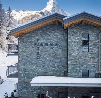 Zermatt Ski Chalet | Apartment in Chalet Pizzo Fiamma