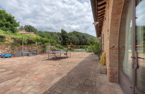 Simignano Cottage | Apartment in Chianti with pool ID 450