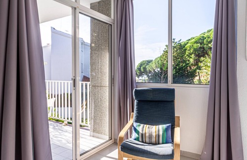 Sant Pol De Mar Apartment | Apartment in front of the beach 40min BCN by train